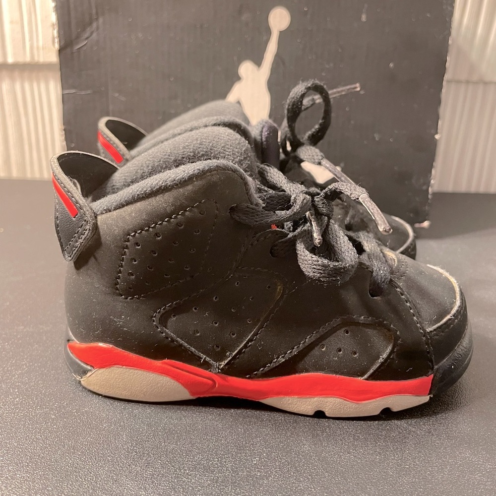 Kids Retro Jordan 6s BT